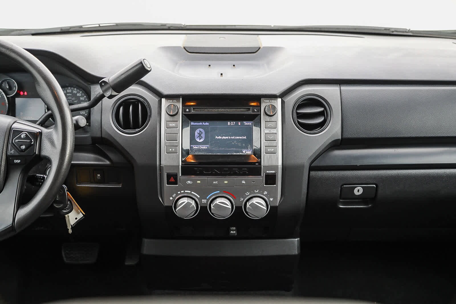 Thumbnail: 2016 Toyota Tundra - 13