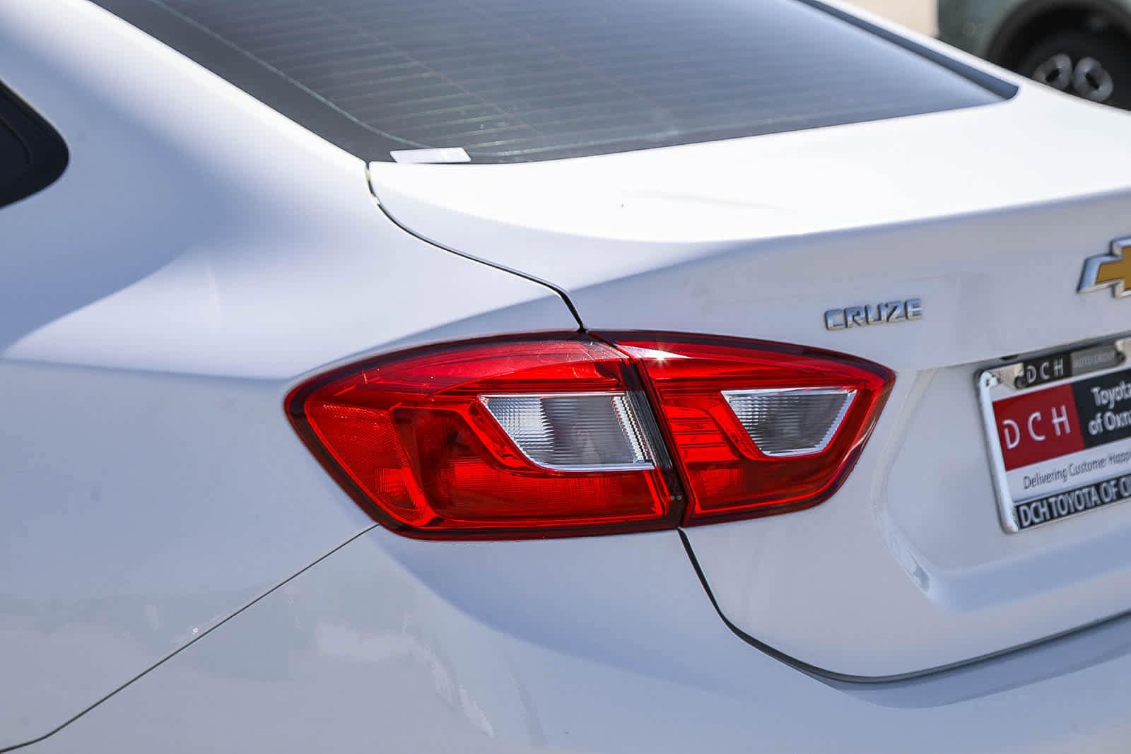 Thumbnail: 2018 Chevrolet Cruze - 9