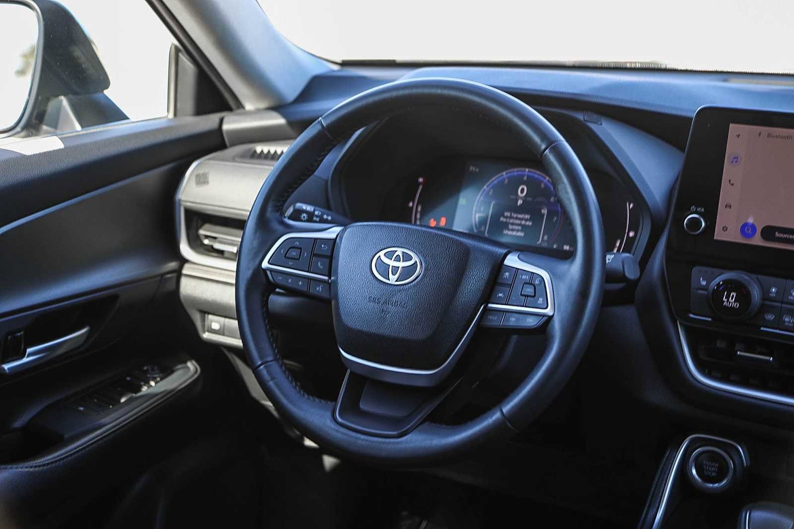 Thumbnail: 2024 Toyota Grand Highlander - 16