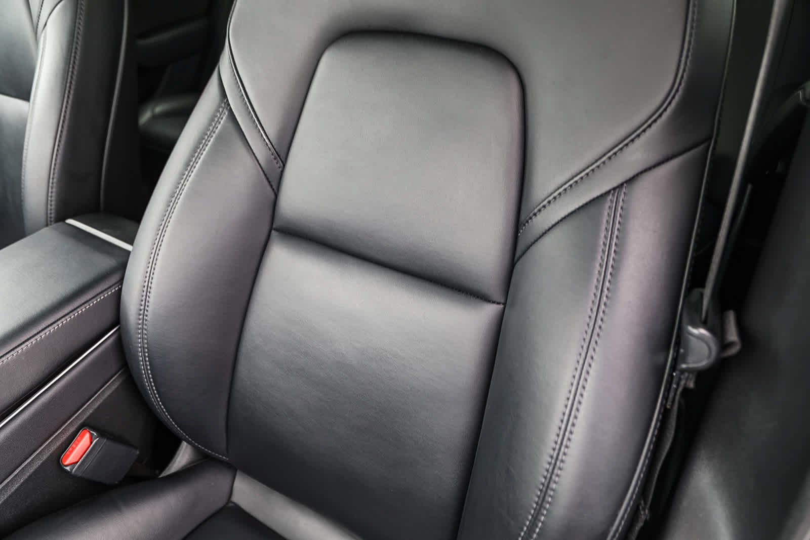 Thumbnail: 2019 Tesla Model 3 - 24