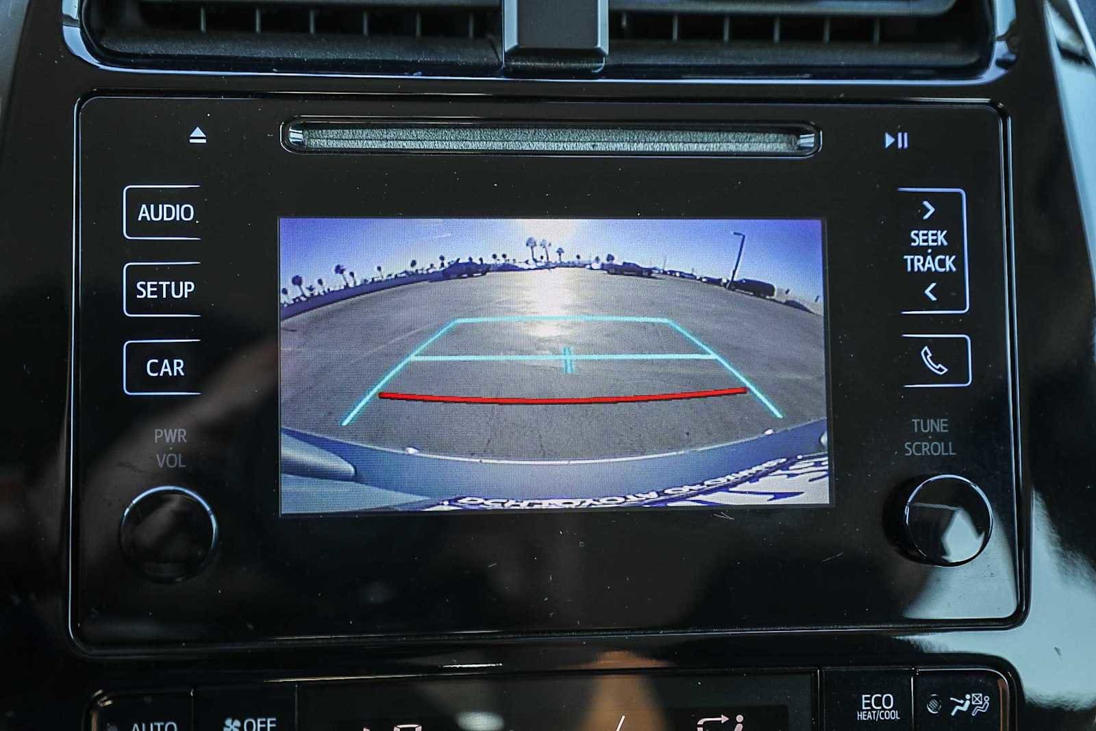 Thumbnail: 2017 Toyota Prius - 23