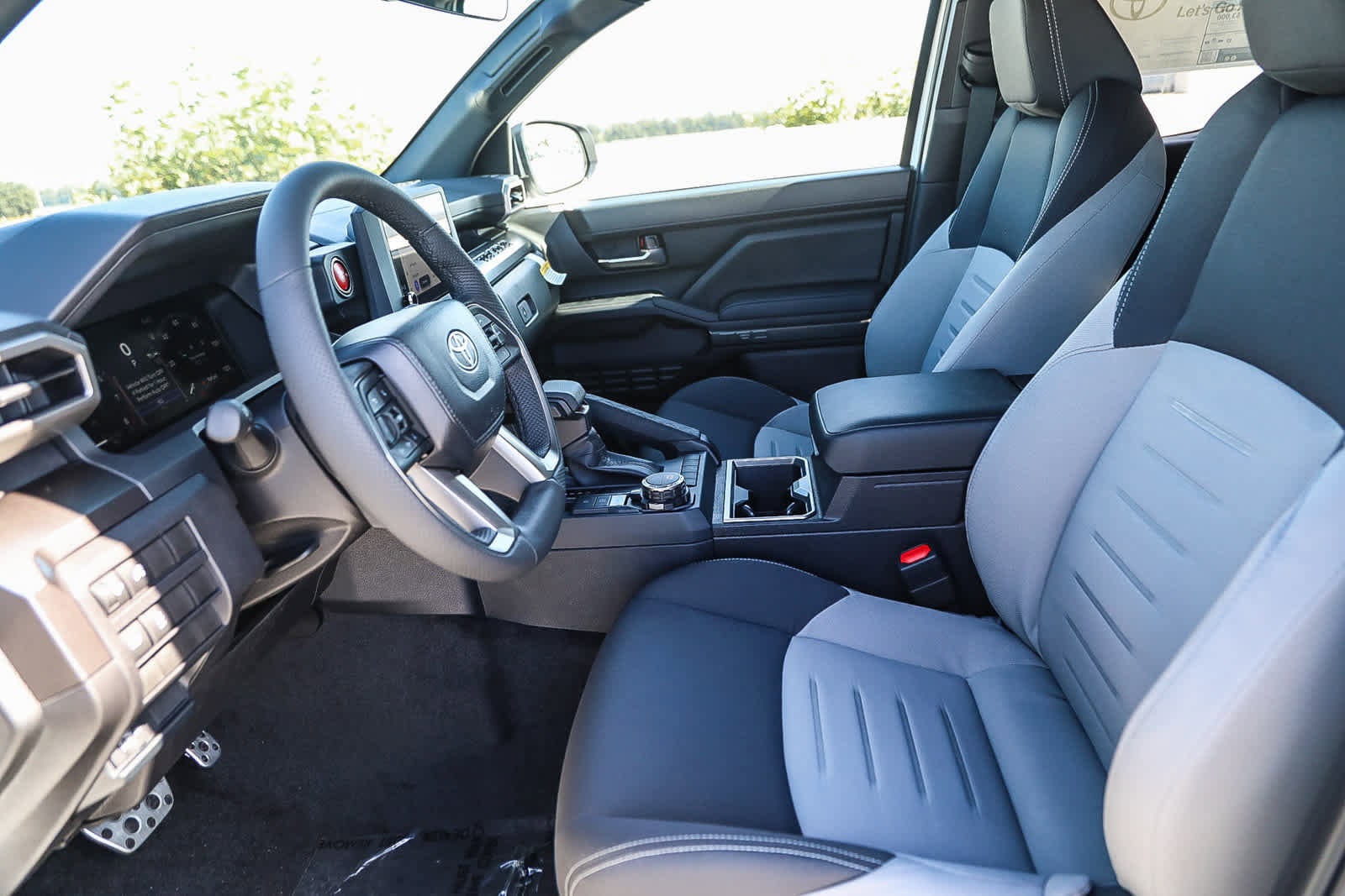 Thumbnail: 2025 Toyota Tacoma - 19