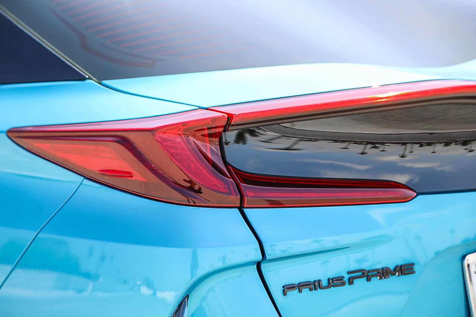 Thumbnail: 2020 Toyota Prius Prime - 9