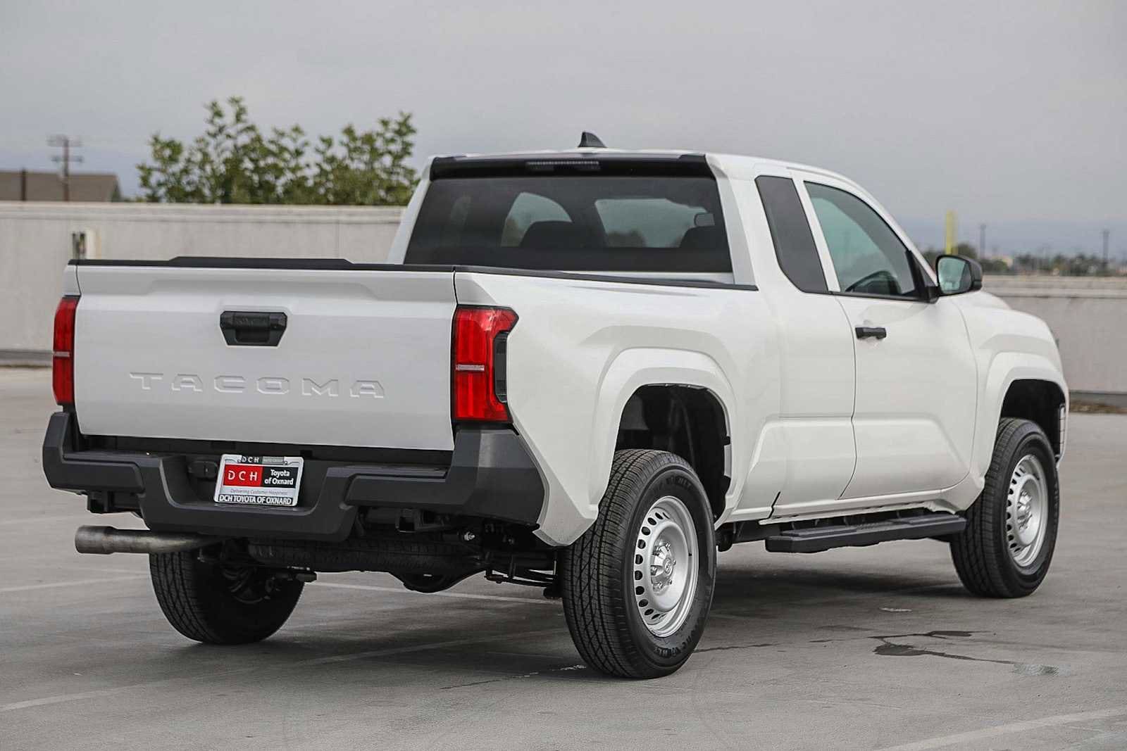 Thumbnail: 2025 Toyota Tacoma - 5