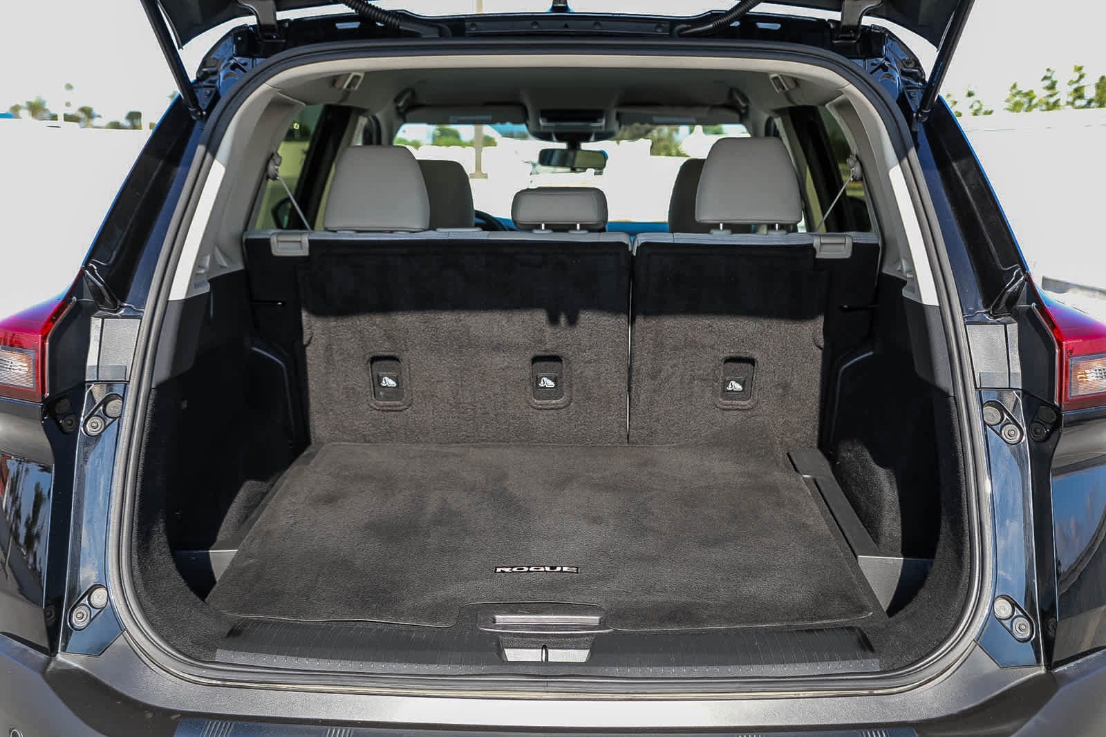 Thumbnail: 2023 Nissan Rogue - 24