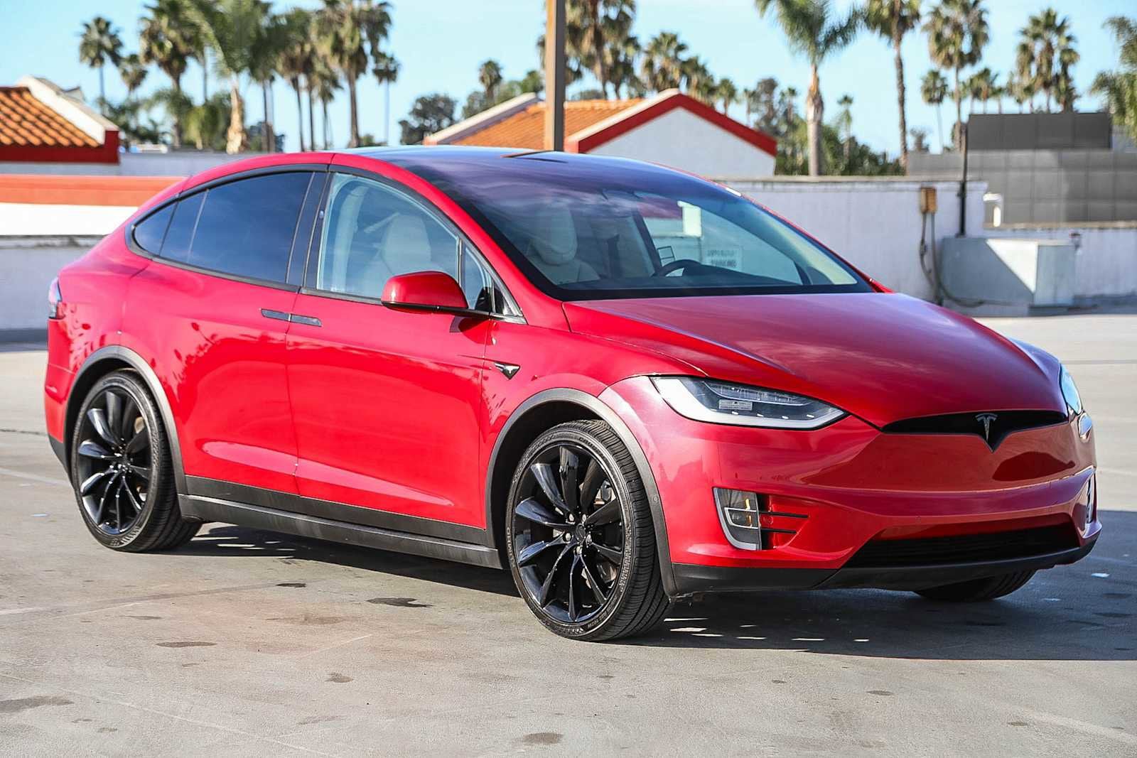 Thumbnail: 2019 Tesla Model X - 4
