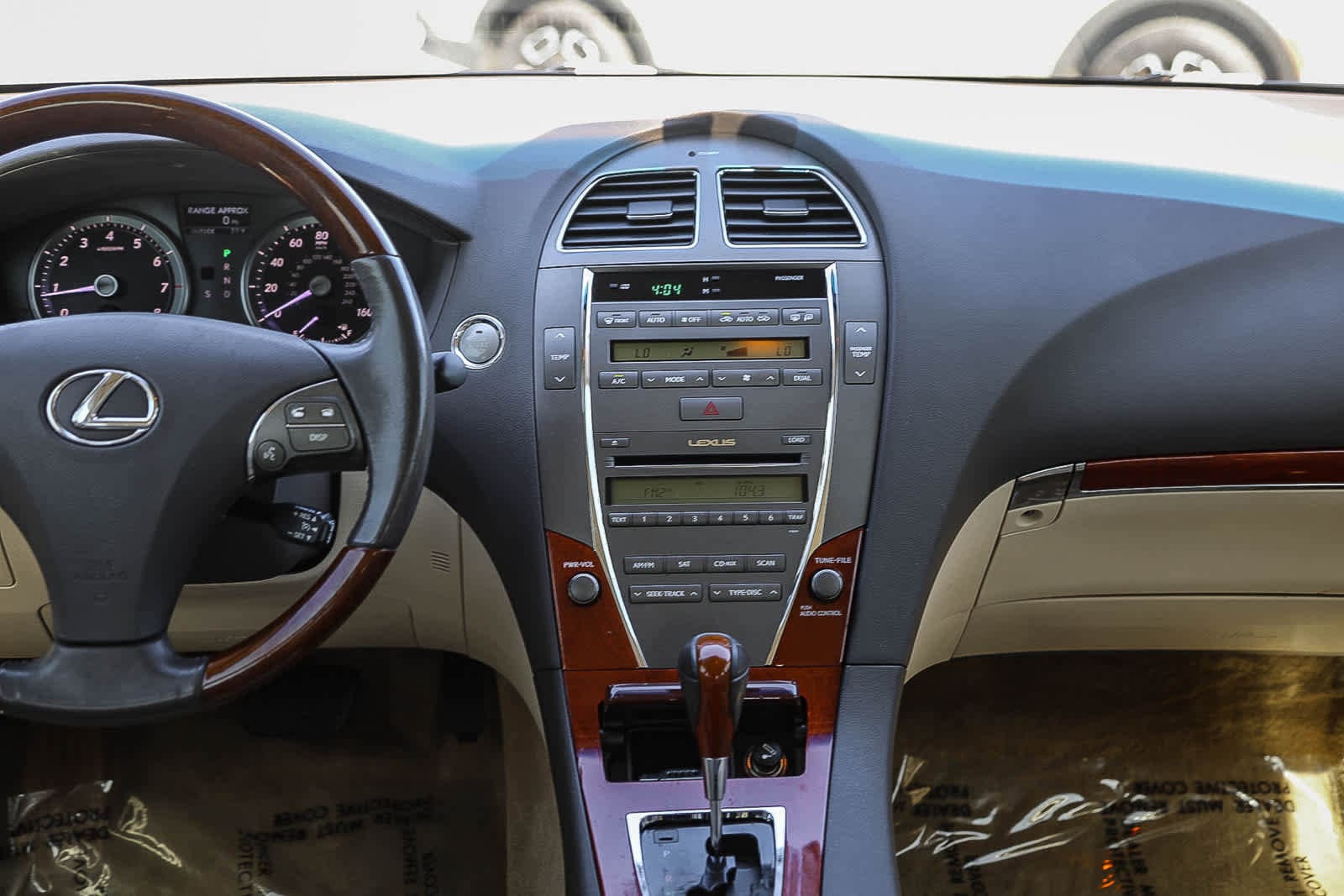 Thumbnail: 2011 Lexus ES - 12