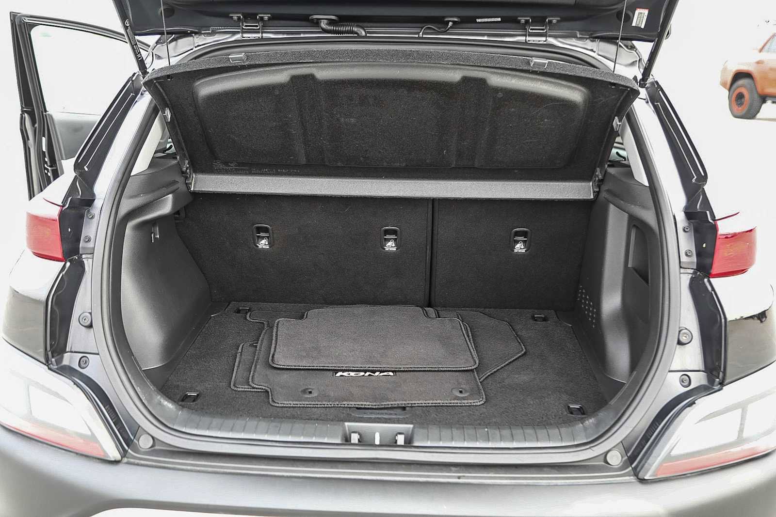 Thumbnail: 2022 Hyundai Kona - 25