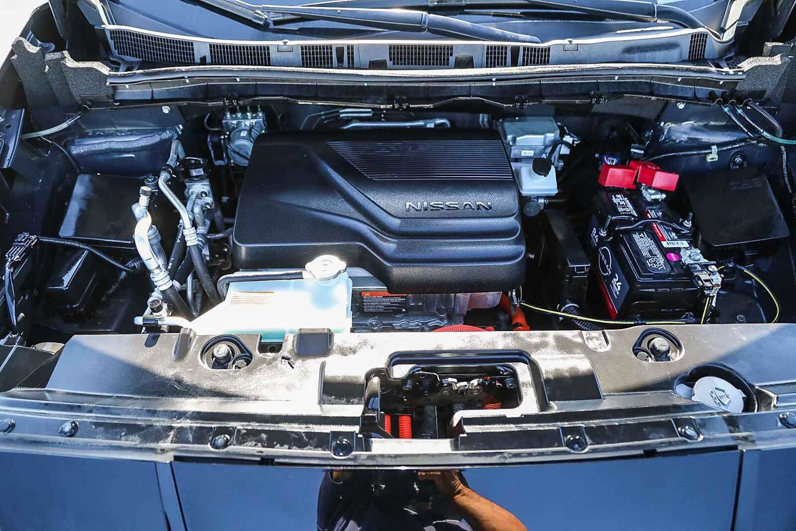 Thumbnail: 2023 Nissan Leaf - 27