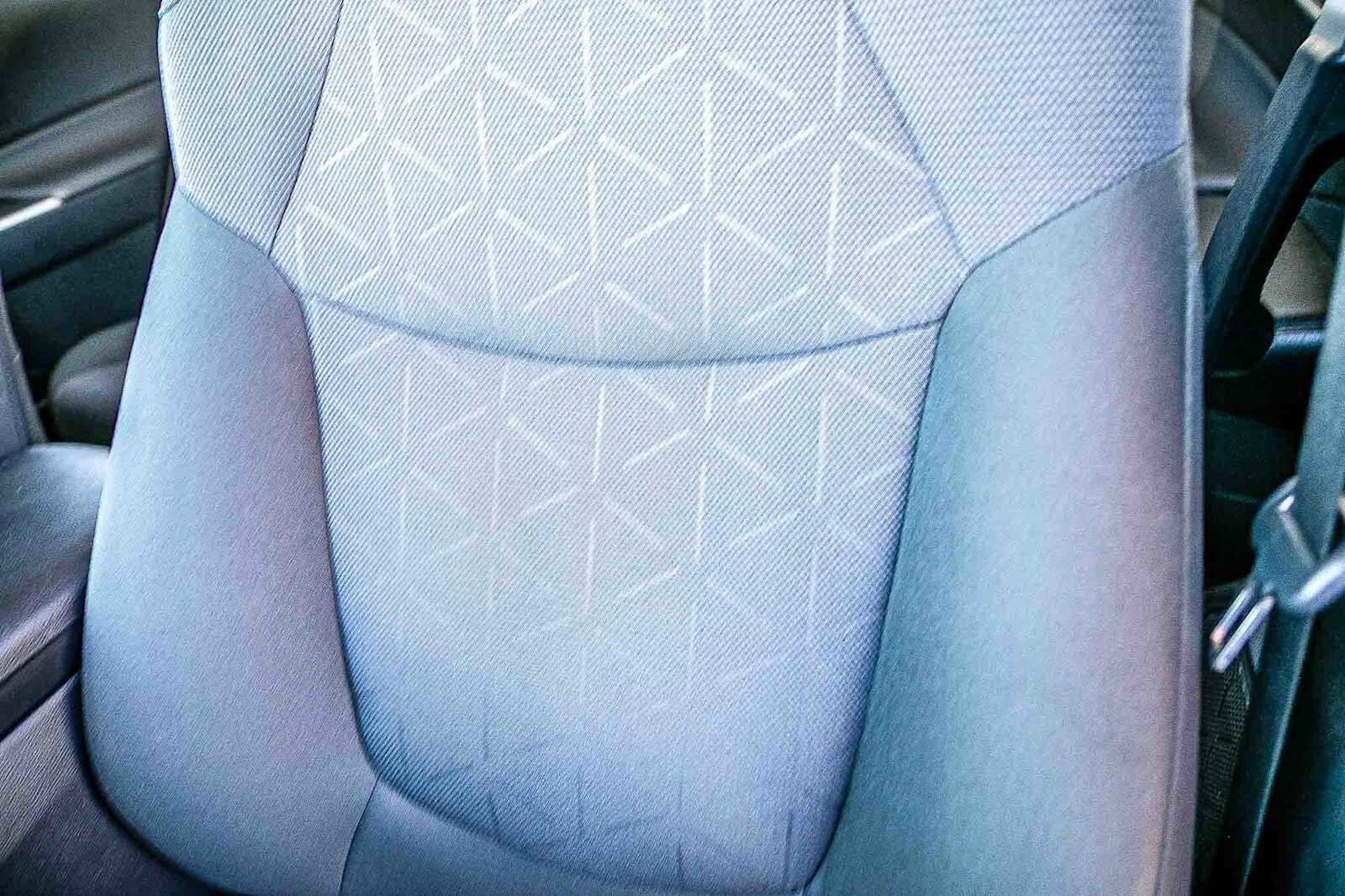 Thumbnail: 2025 Toyota RAV4 - 25