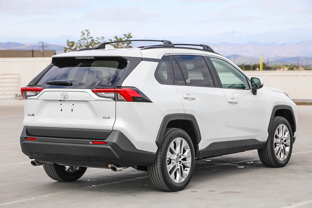 New 2025 Toyota RAV4 XLE Premium XLE PREM FWD SUV