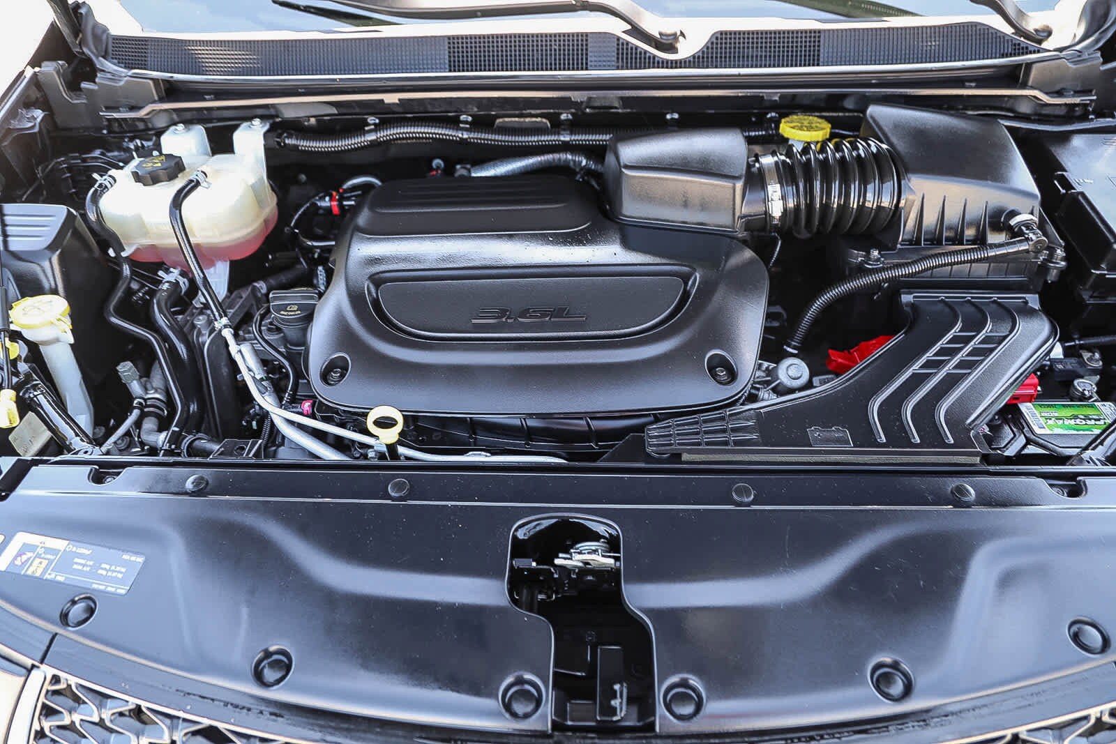 Thumbnail: 2022 Chrysler Pacifica - 27