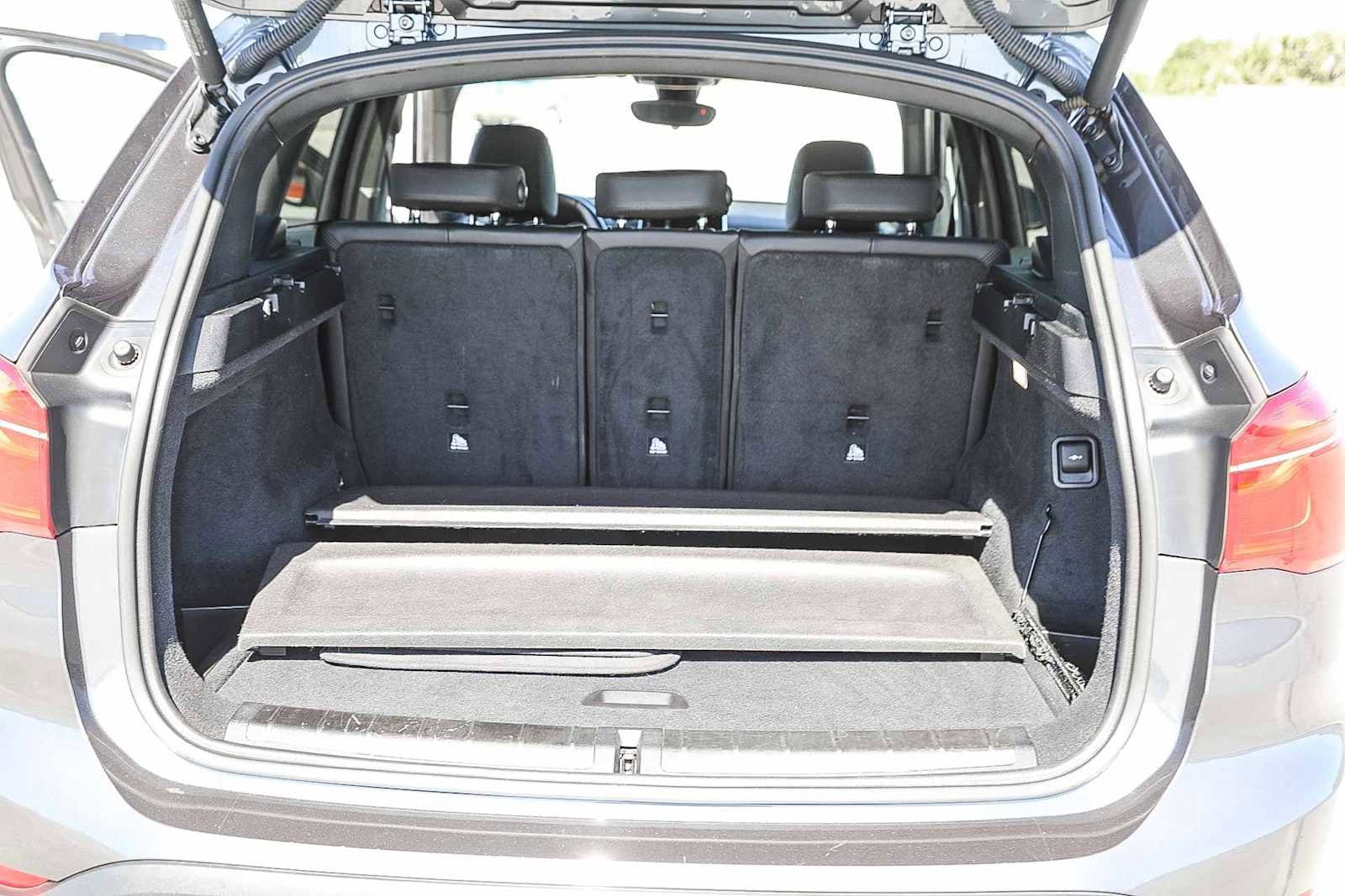 Thumbnail: 2019 BMW X1 - 24