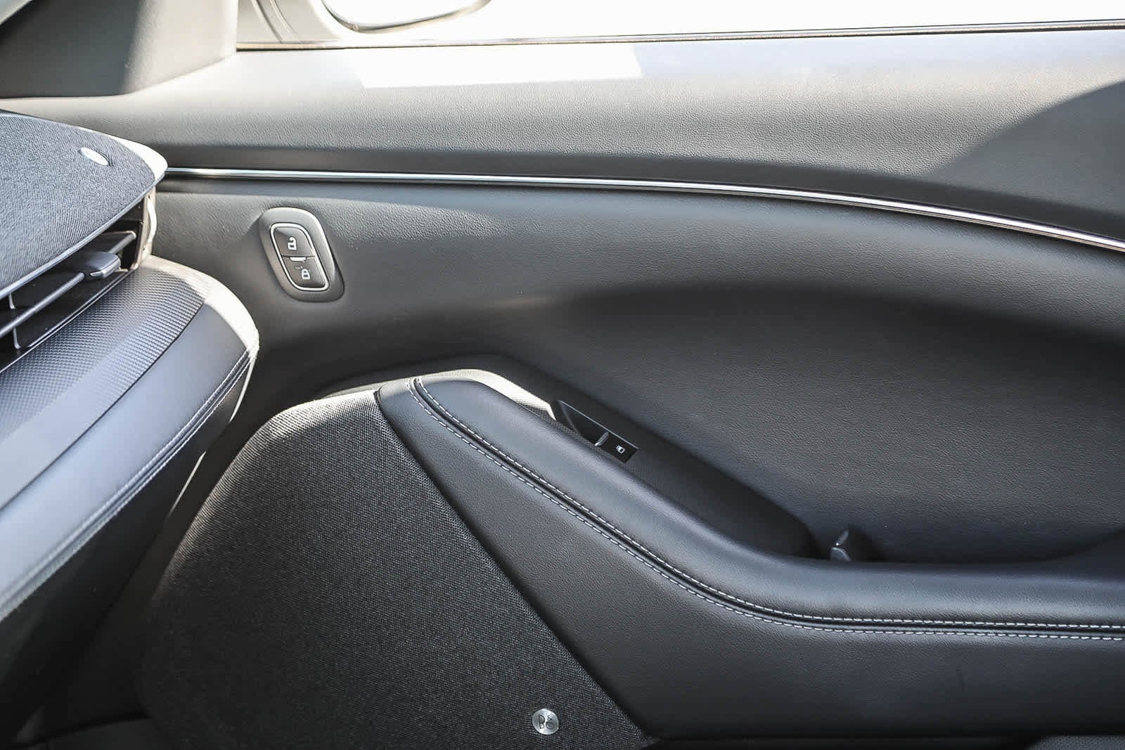 Thumbnail: 2023 Ford Mustang Mach-E - 21