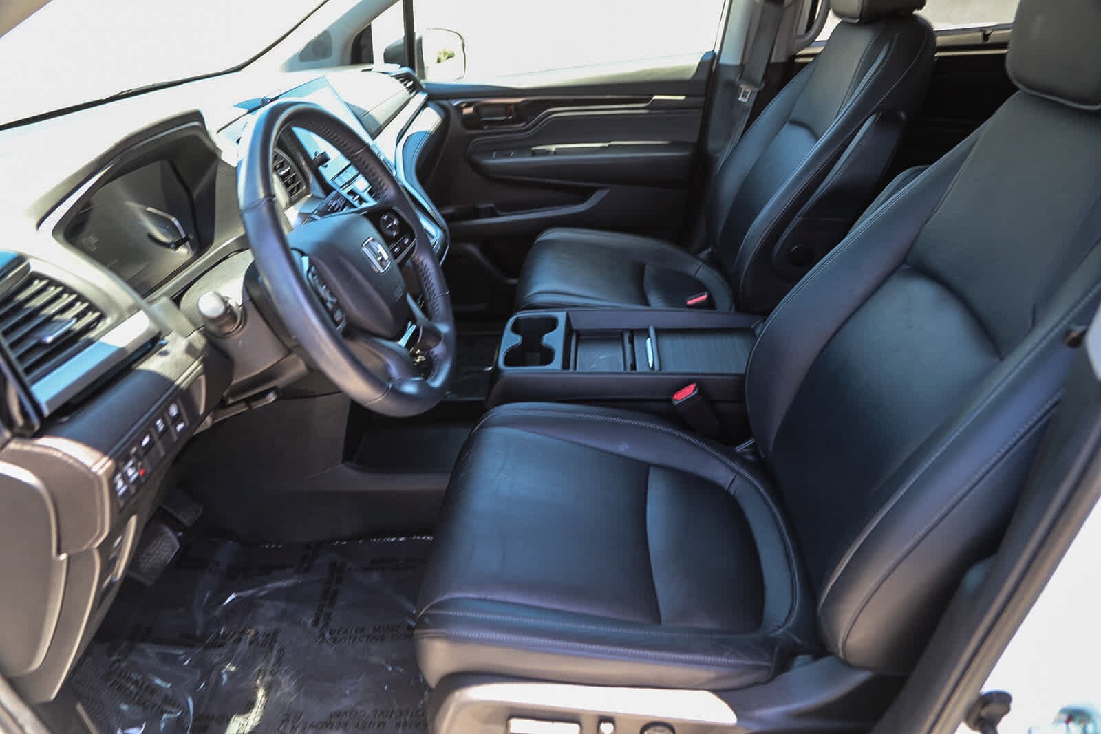Thumbnail: 2024 Honda Odyssey - 15