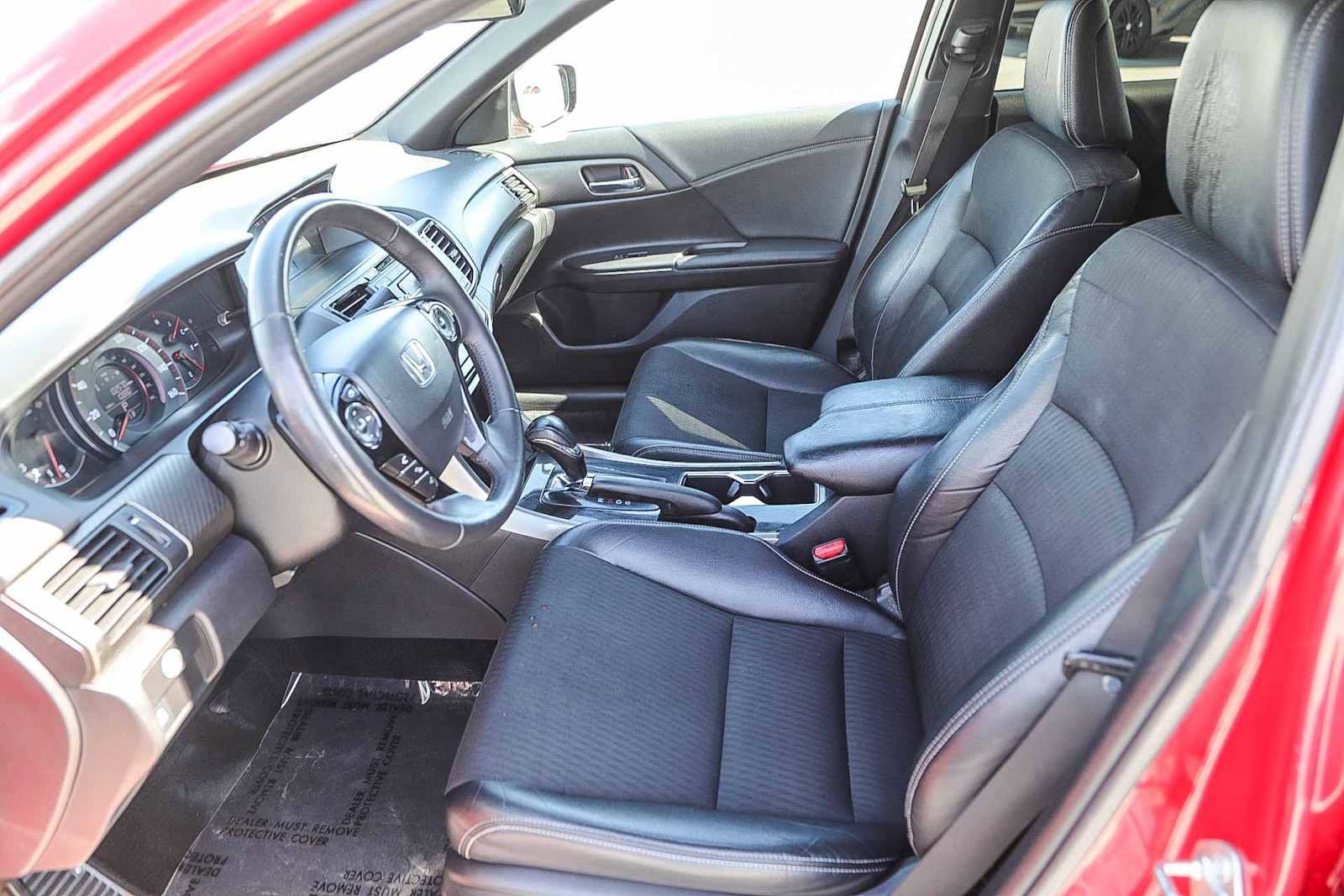 Thumbnail: 2016 Honda Accord - 17