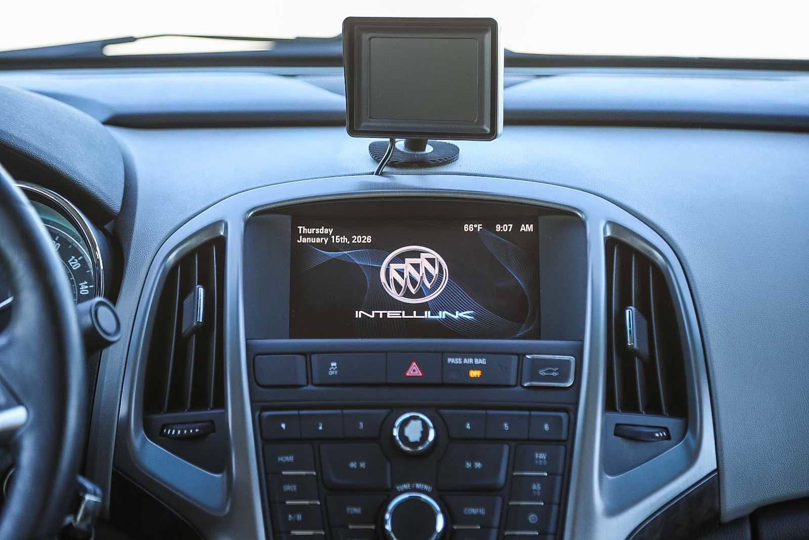 Thumbnail: 2012 Buick Verano - 14