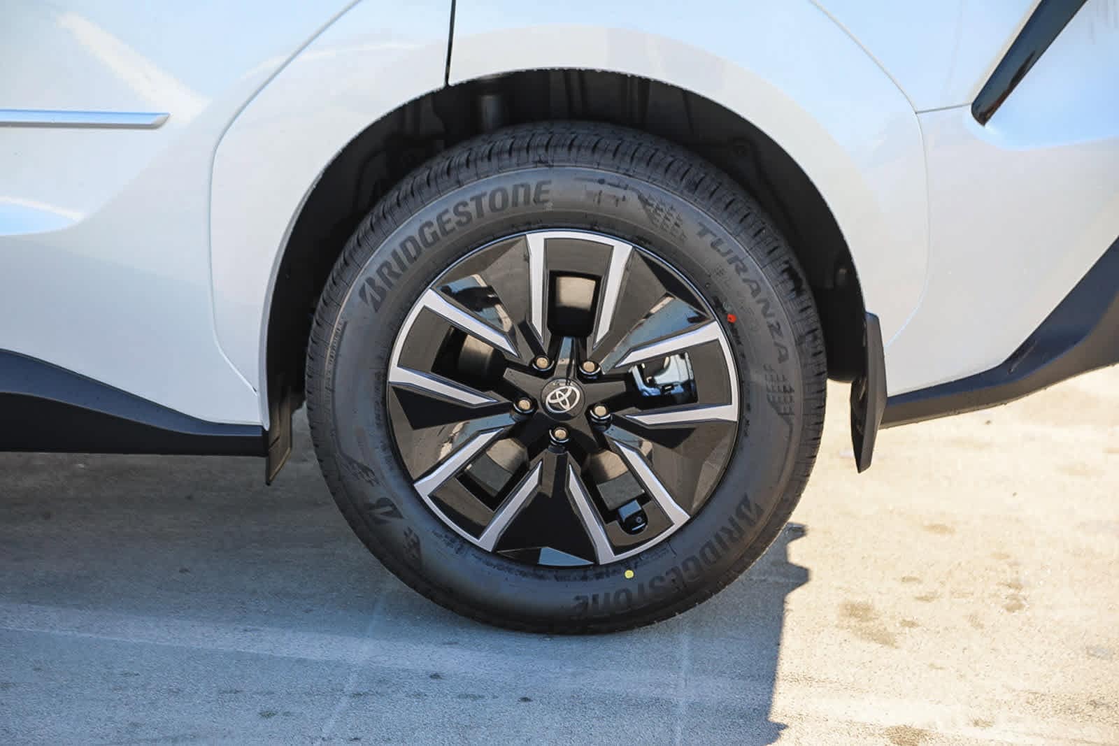 Thumbnail: 2026 Toyota bZ - 11