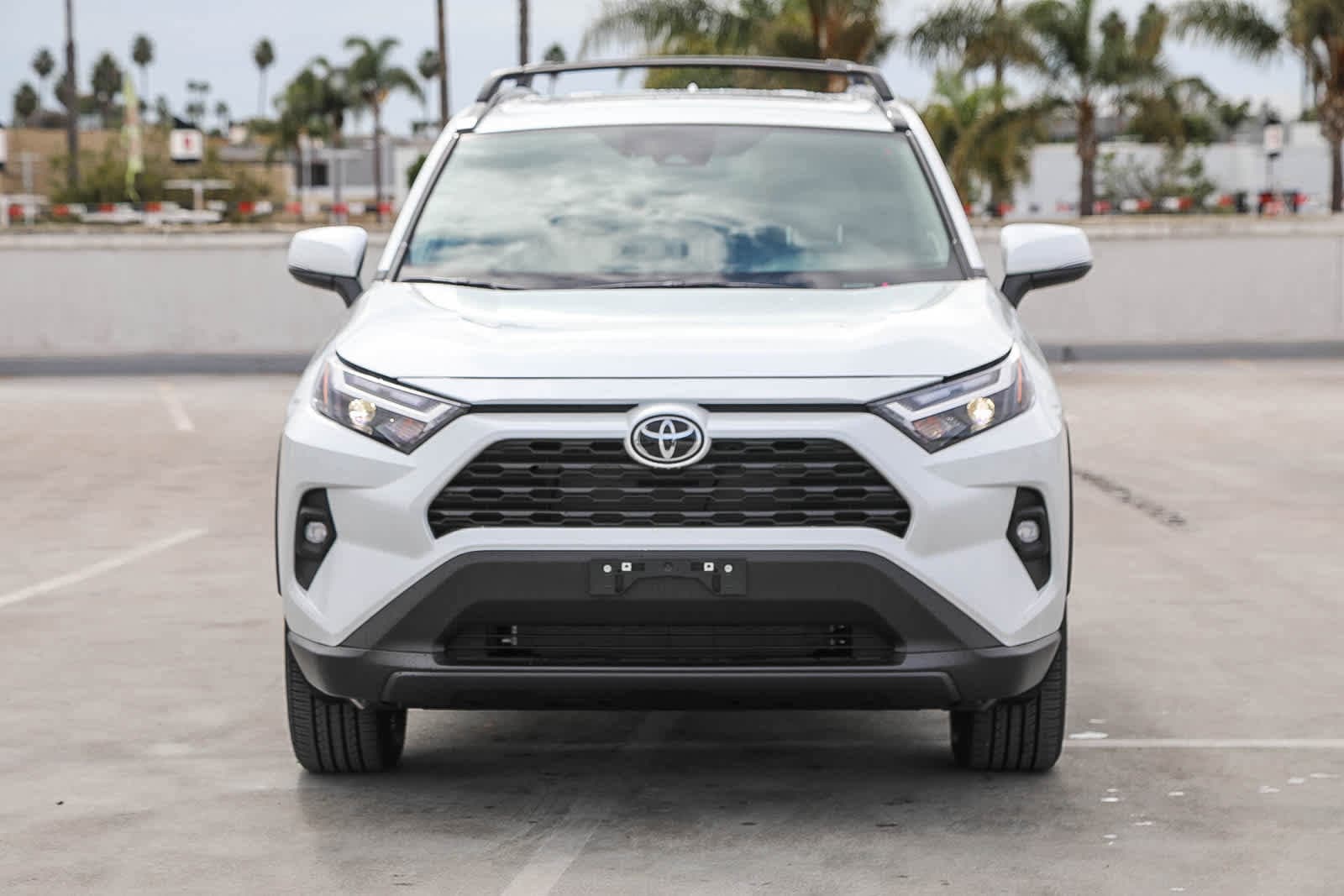 Thumbnail: 2025 Toyota RAV4 - 2