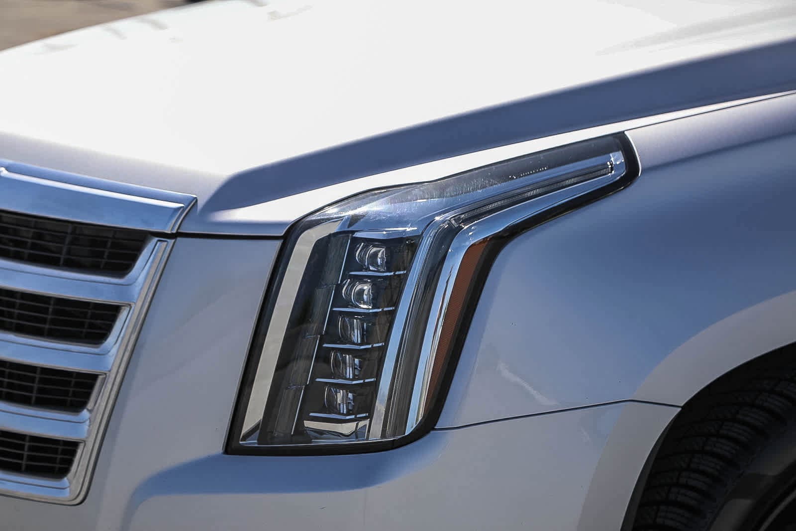 Thumbnail: 2020 Cadillac Escalade - 8