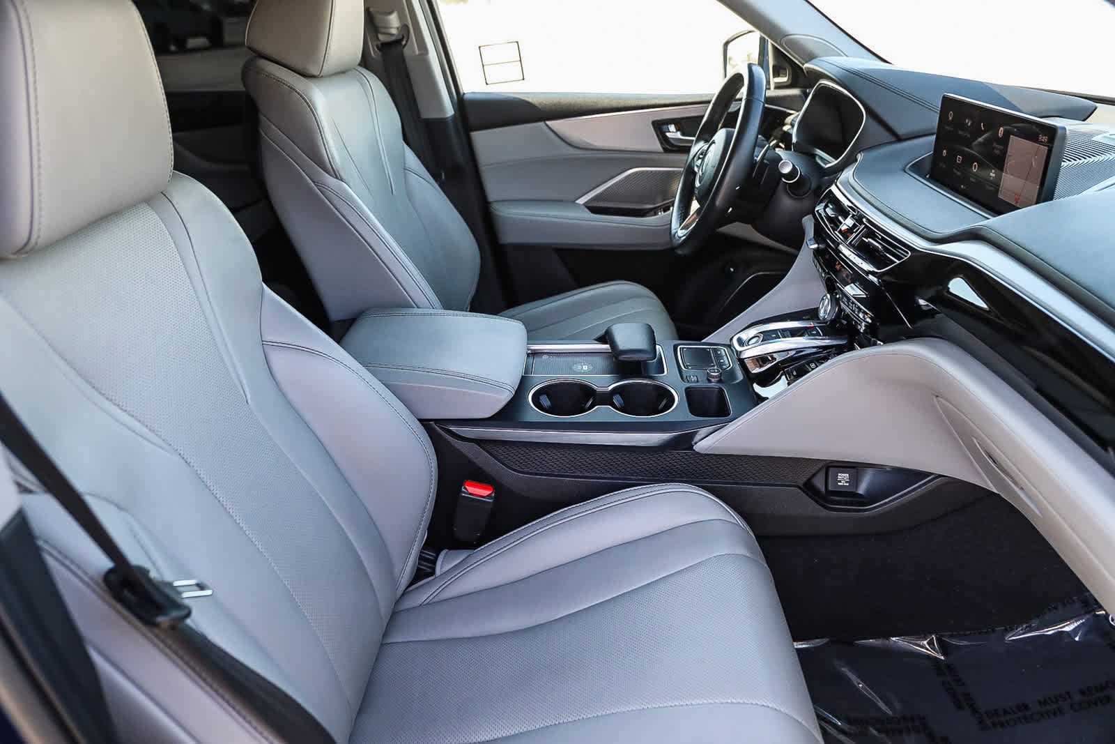 Thumbnail: 2022 Acura MDX - 15