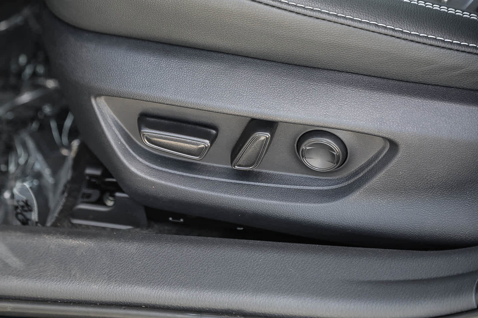 Thumbnail: 2026 Toyota Camry - 21