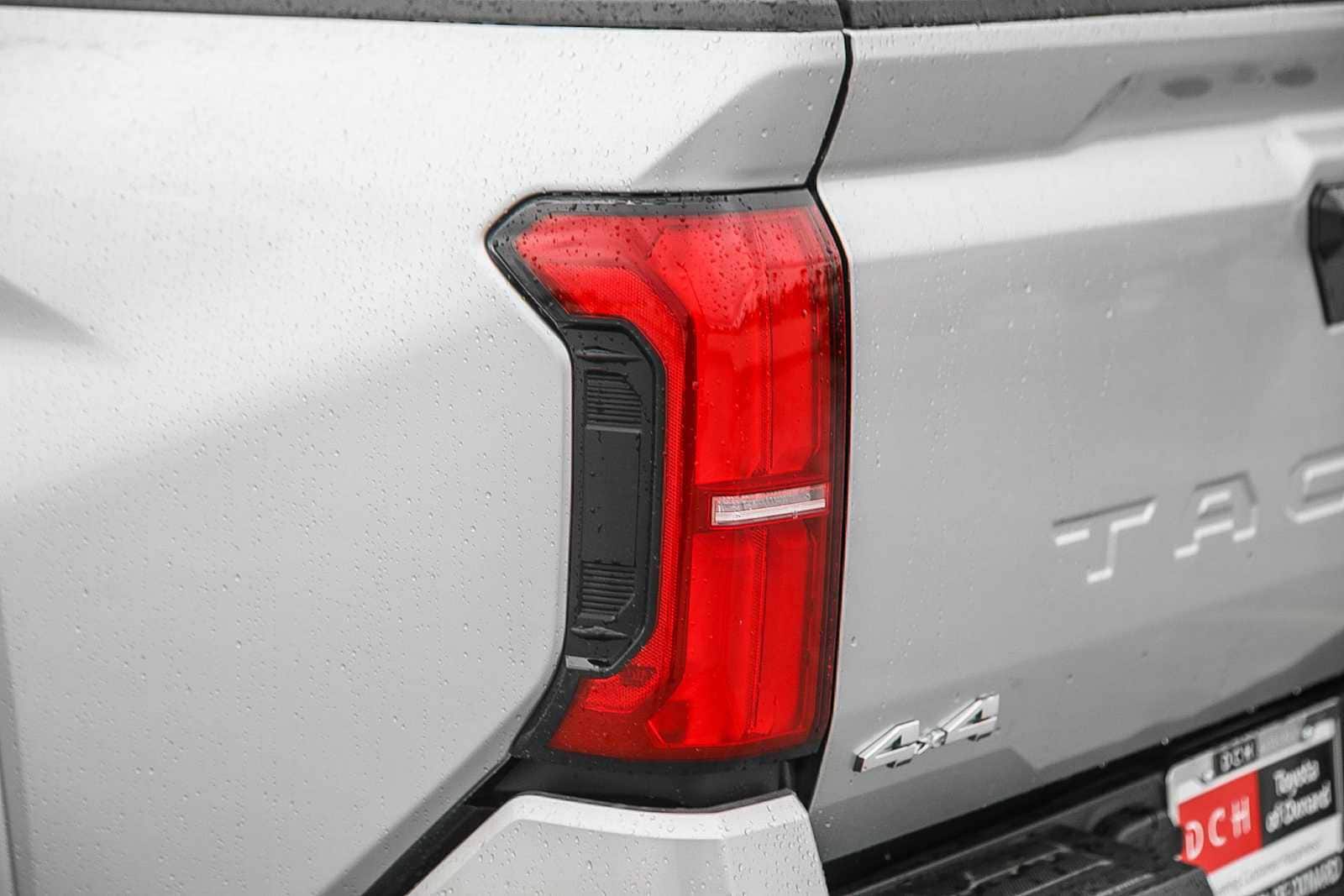 Thumbnail: 2025 Toyota Tacoma - 9