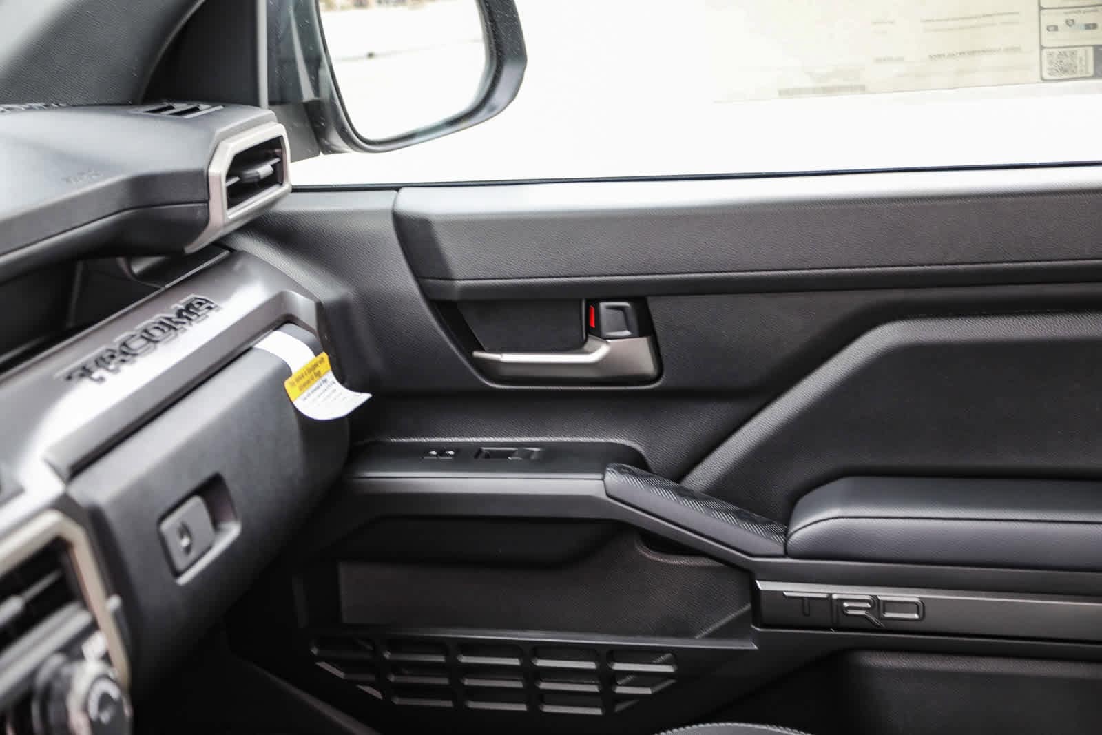 2025 Toyota Tacoma TRD Off-Road 22