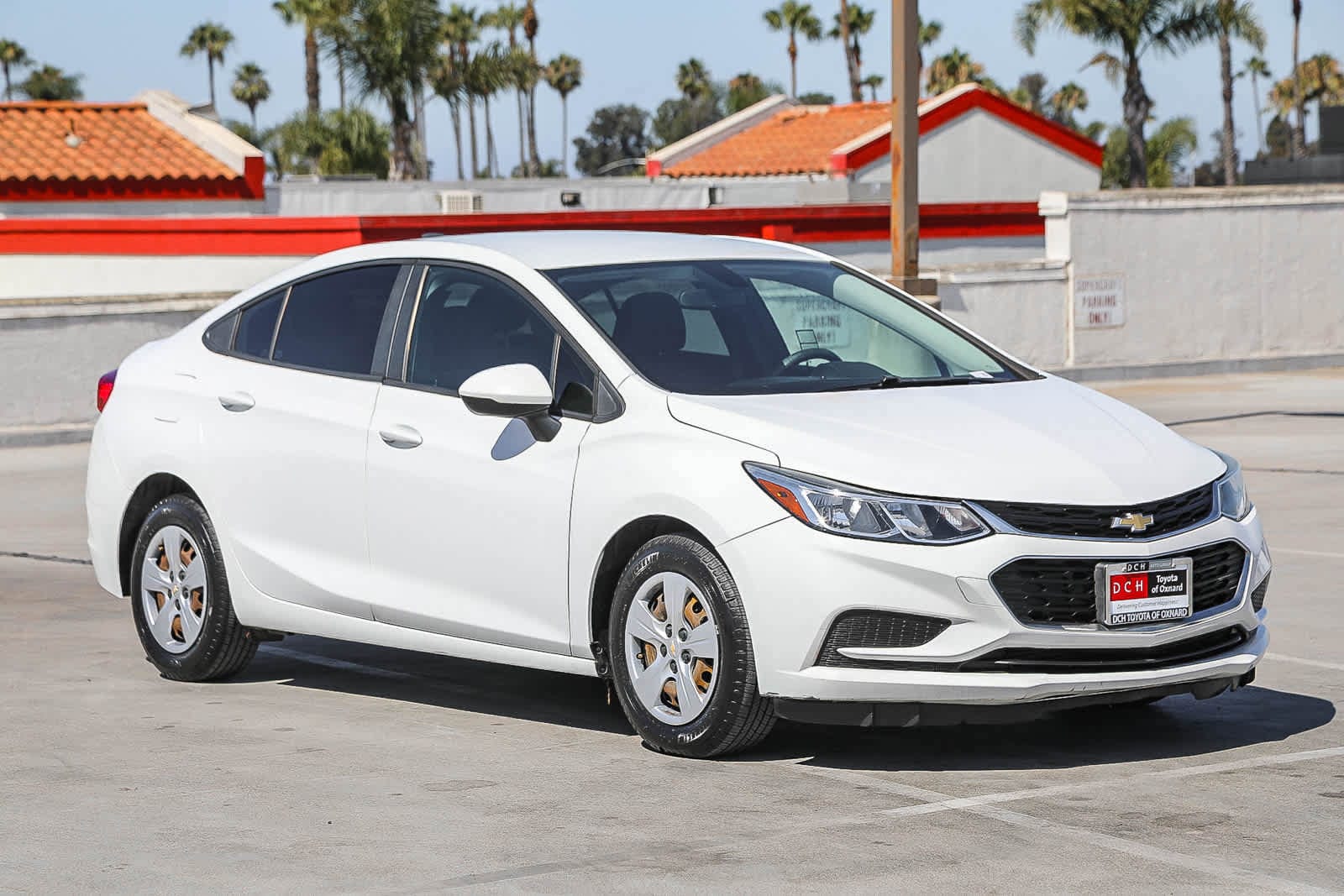Thumbnail: 2018 Chevrolet Cruze - 4