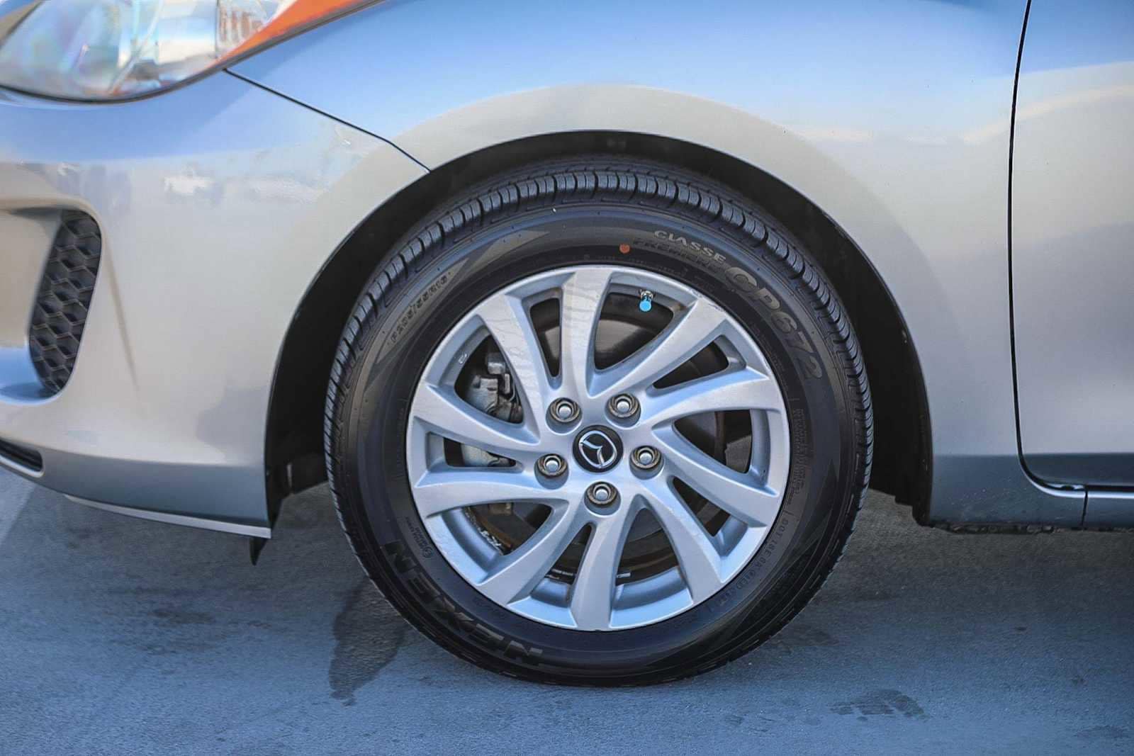 Thumbnail: 2013 Mazda Mazda3 - 10