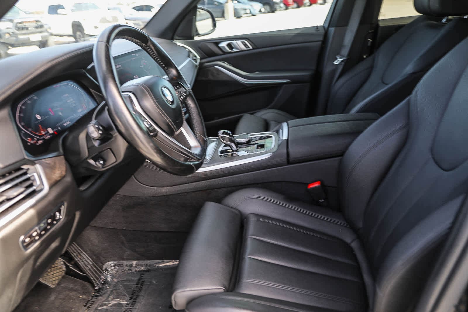 Thumbnail: 2020 BMW X5 - 17