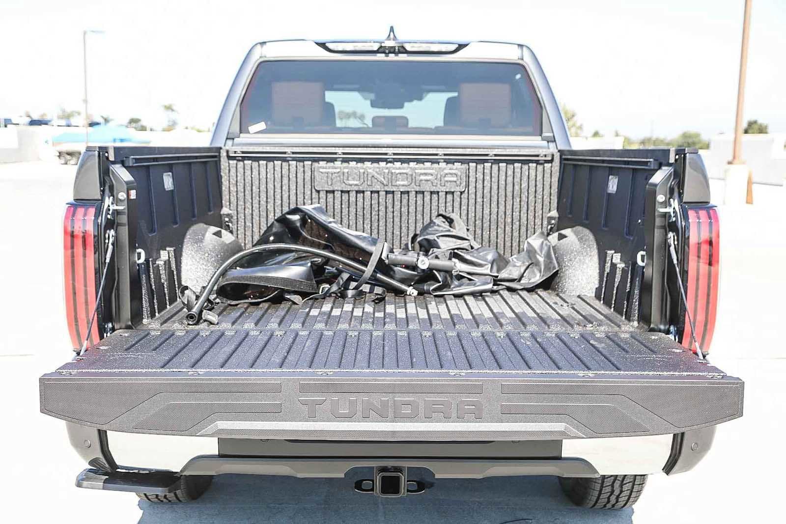 Thumbnail: 2025 Toyota Tundra - 11