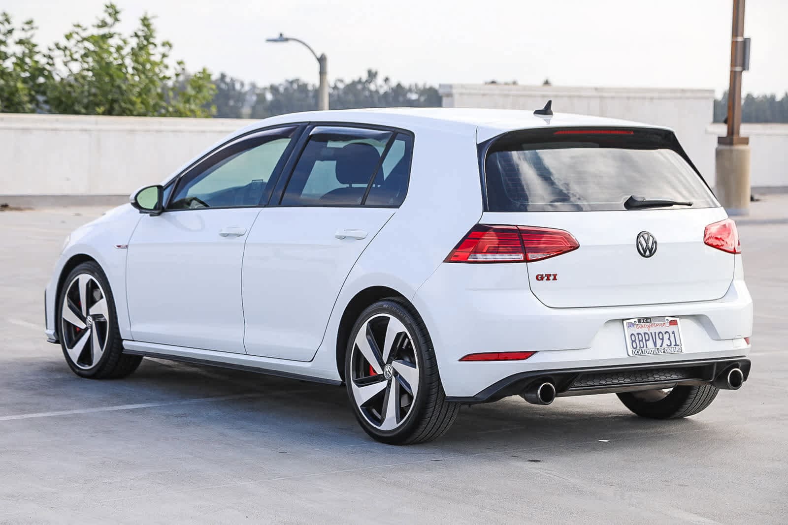 Thumbnail: 2018 Volkswagen Golf - 6