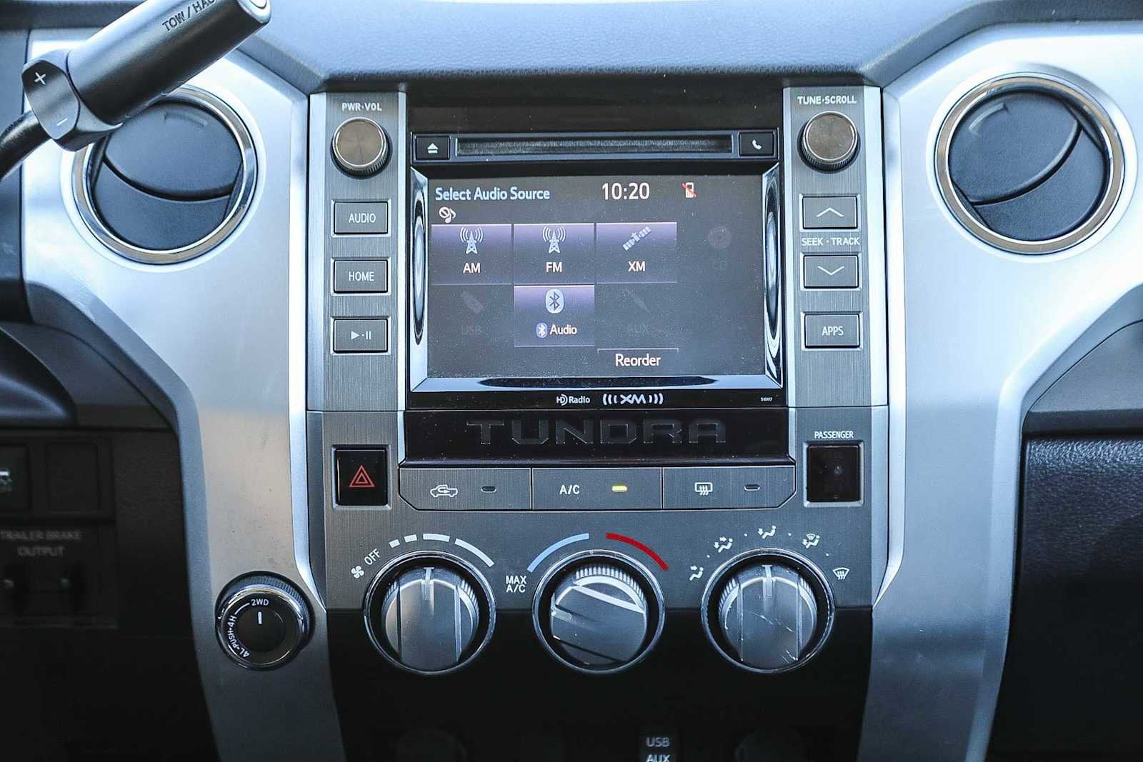 Thumbnail: 2016 Toyota Tundra - 15