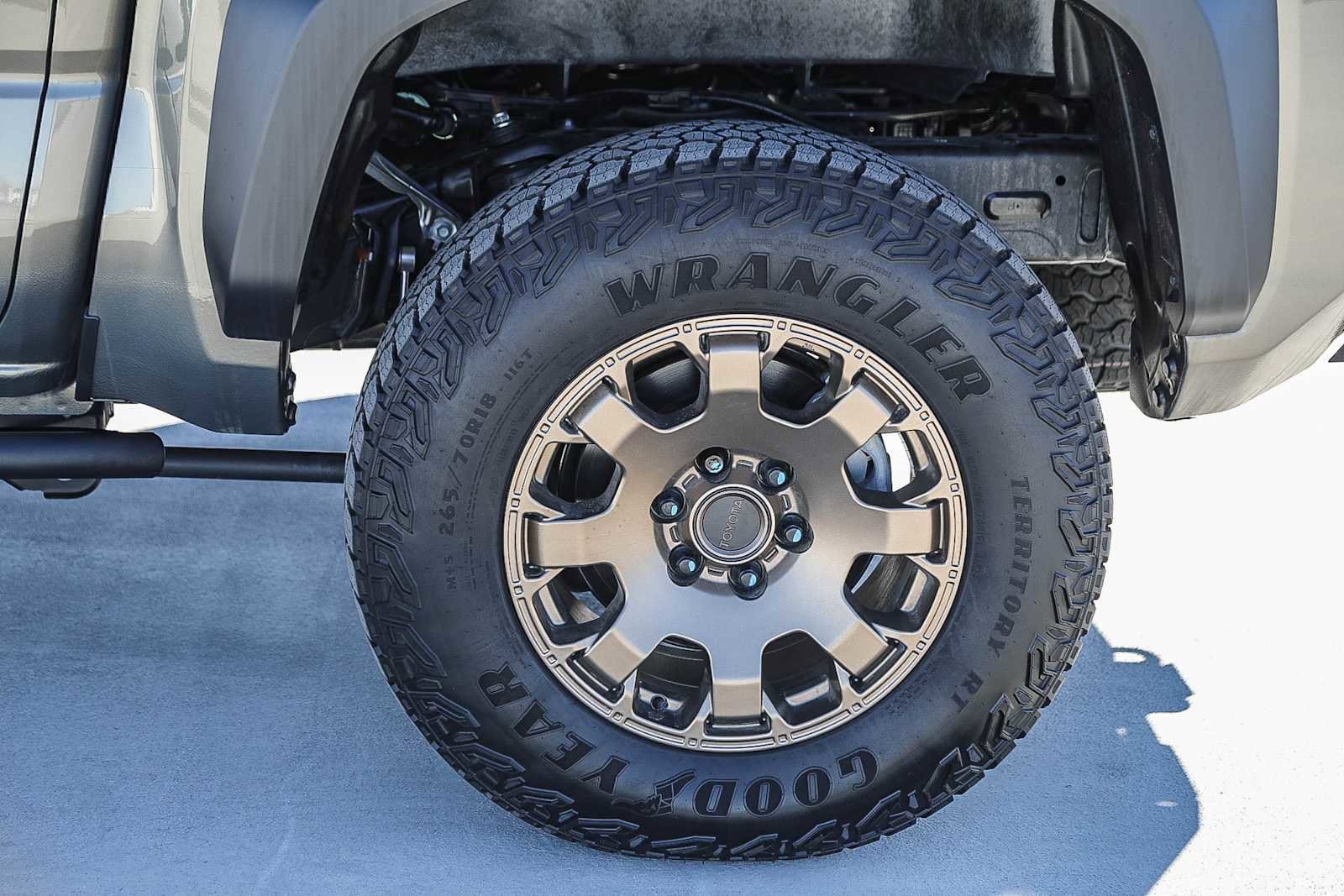 Thumbnail: 2025 Toyota Tacoma - 12