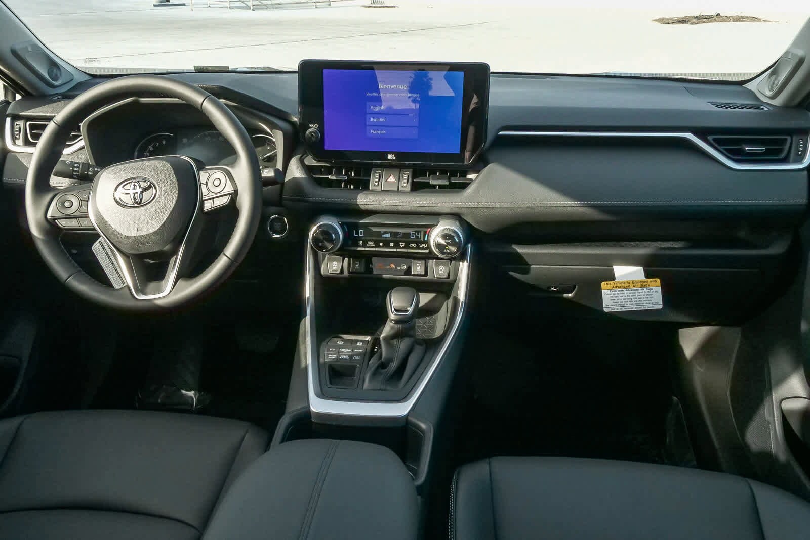 Thumbnail: 2025 Toyota RAV4 - 14