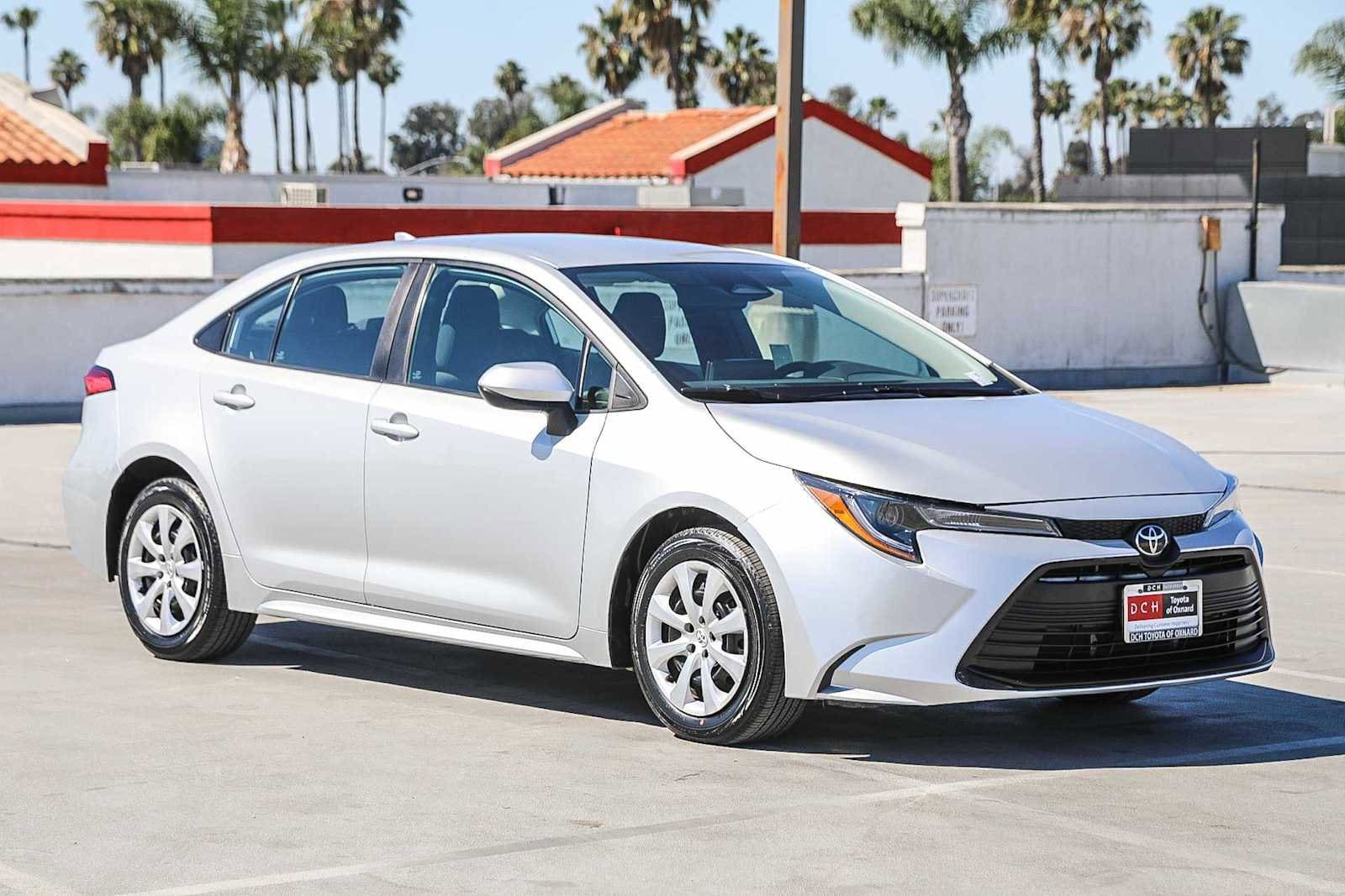 Thumbnail: 2024 Toyota Corolla - 4