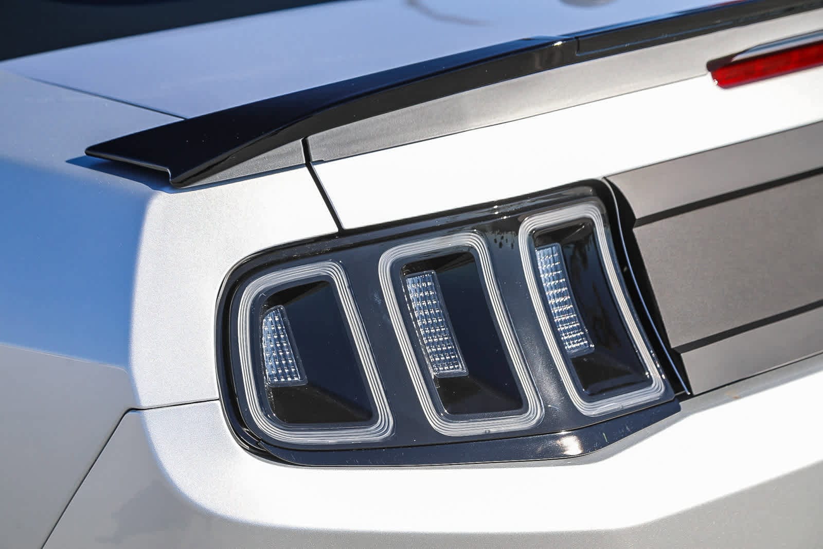 Thumbnail: 2011 Ford Mustang - 9