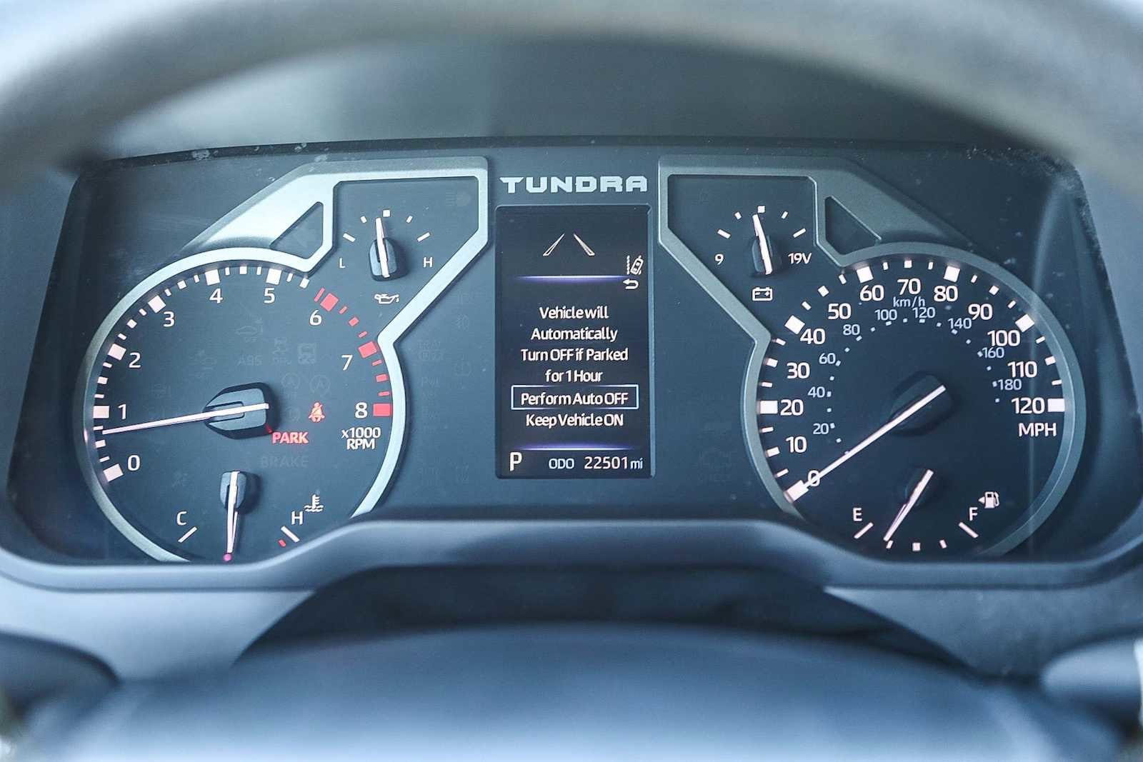 Thumbnail: 2023 Toyota Tundra - 21