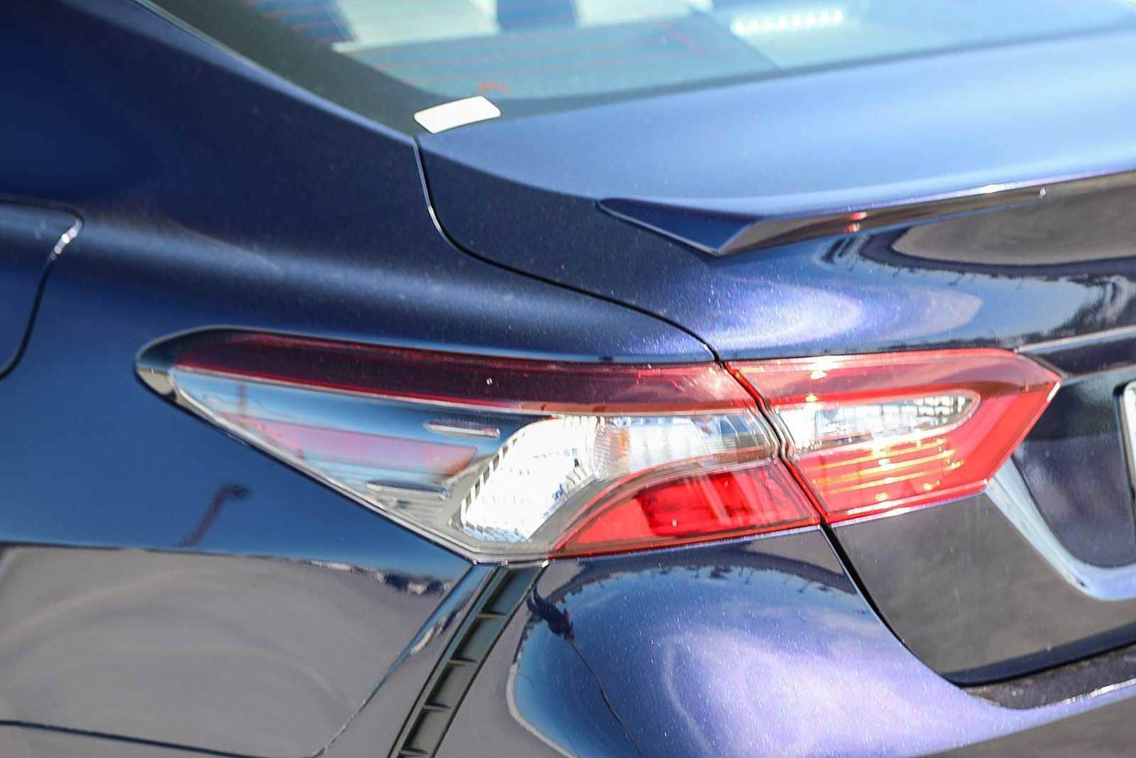 Thumbnail: 2022 Toyota Camry - 10