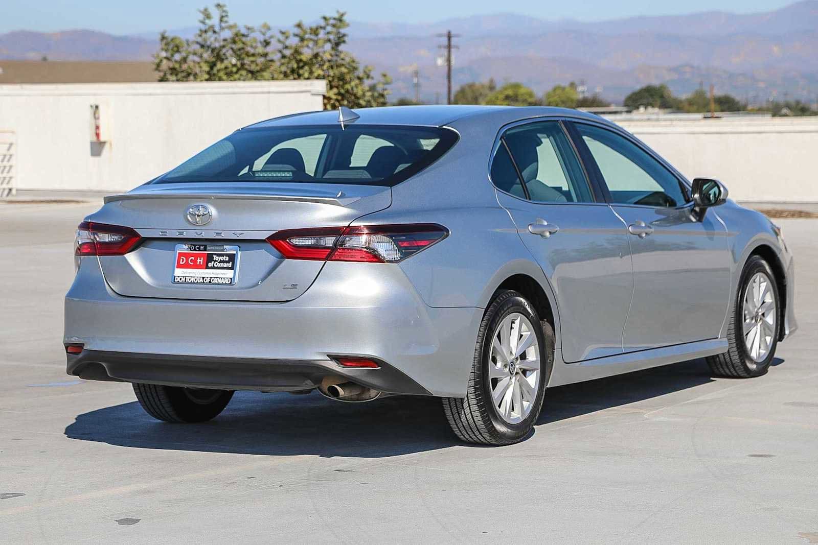 Thumbnail: 2023 Toyota Camry - 5