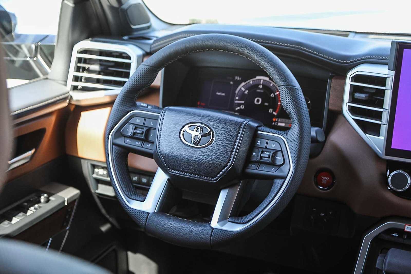 Thumbnail: 2025 Toyota Tundra - 16