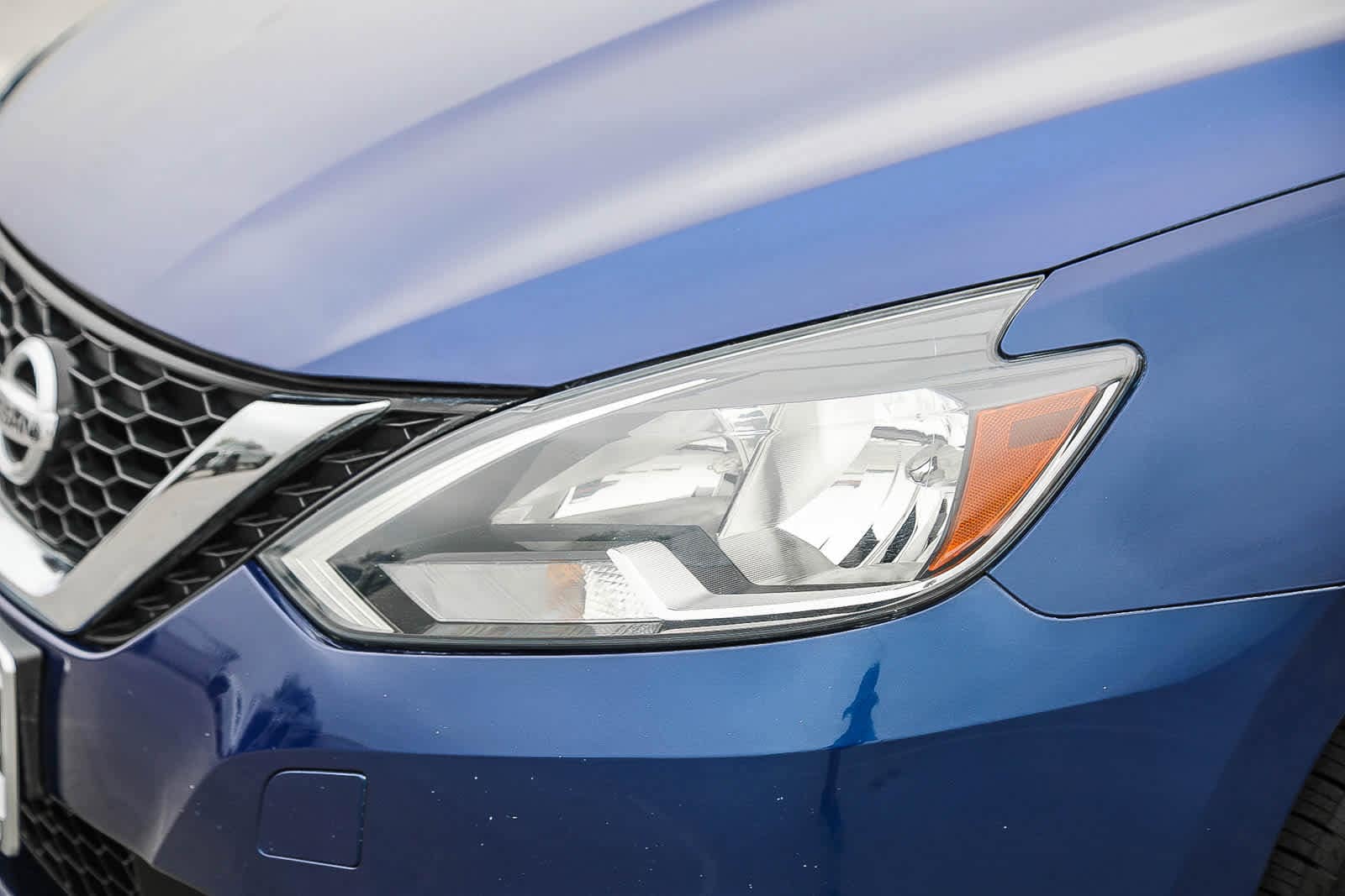 Thumbnail: 2018 Nissan Sentra - 8