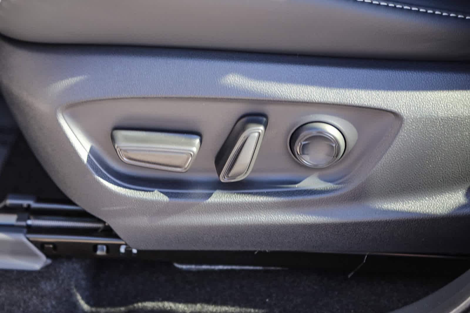 Thumbnail: 2026 Toyota Crown - 20