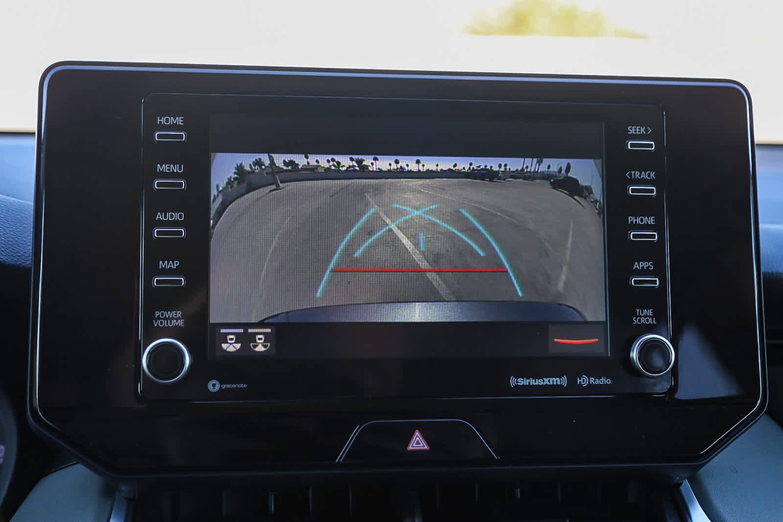 Thumbnail: 2021 Toyota Venza - 22