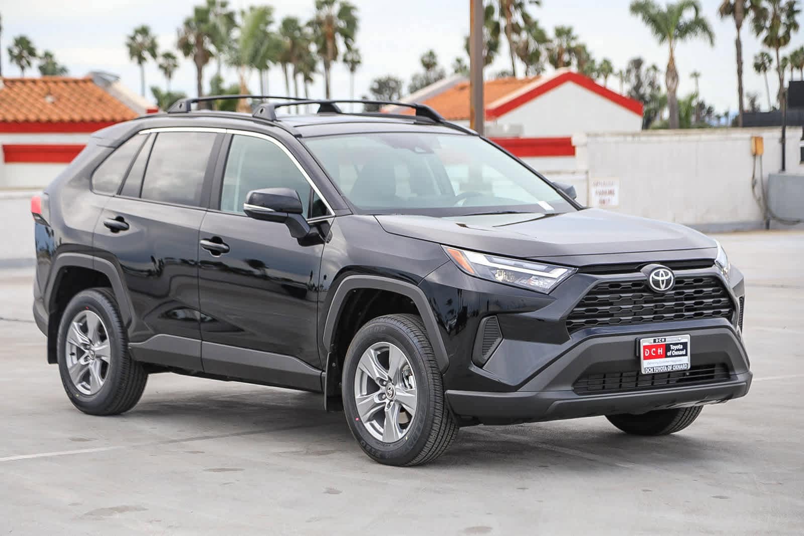 Thumbnail: 2025 Toyota RAV4 - 4