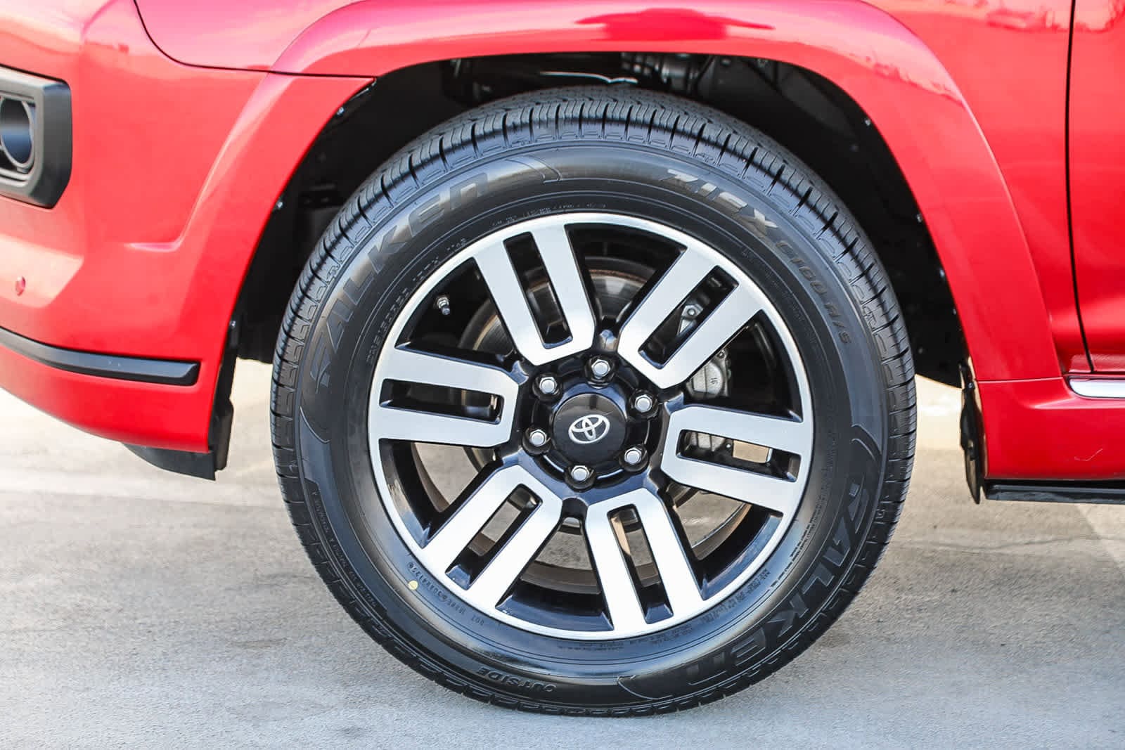 Thumbnail: 2020 Toyota 4Runner - 11