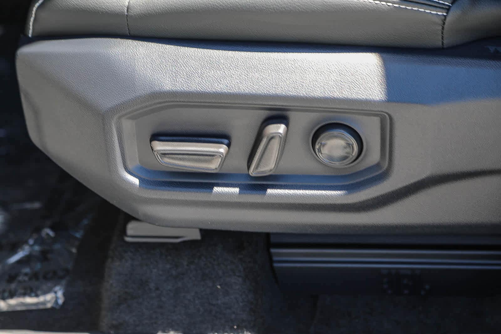 Thumbnail: 2026 Toyota Tundra - 21