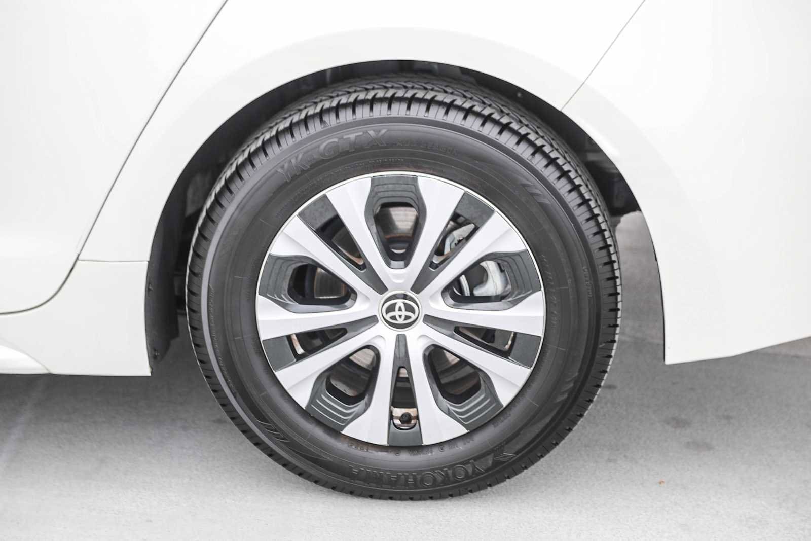 Thumbnail: 2021 Toyota Corolla - 10