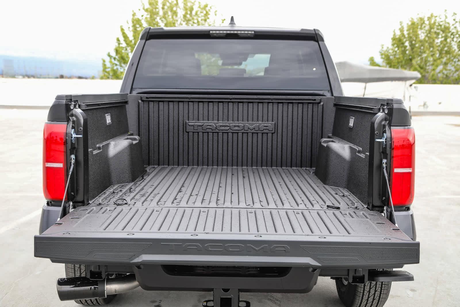 Thumbnail: 2025 Toyota Tacoma - 11